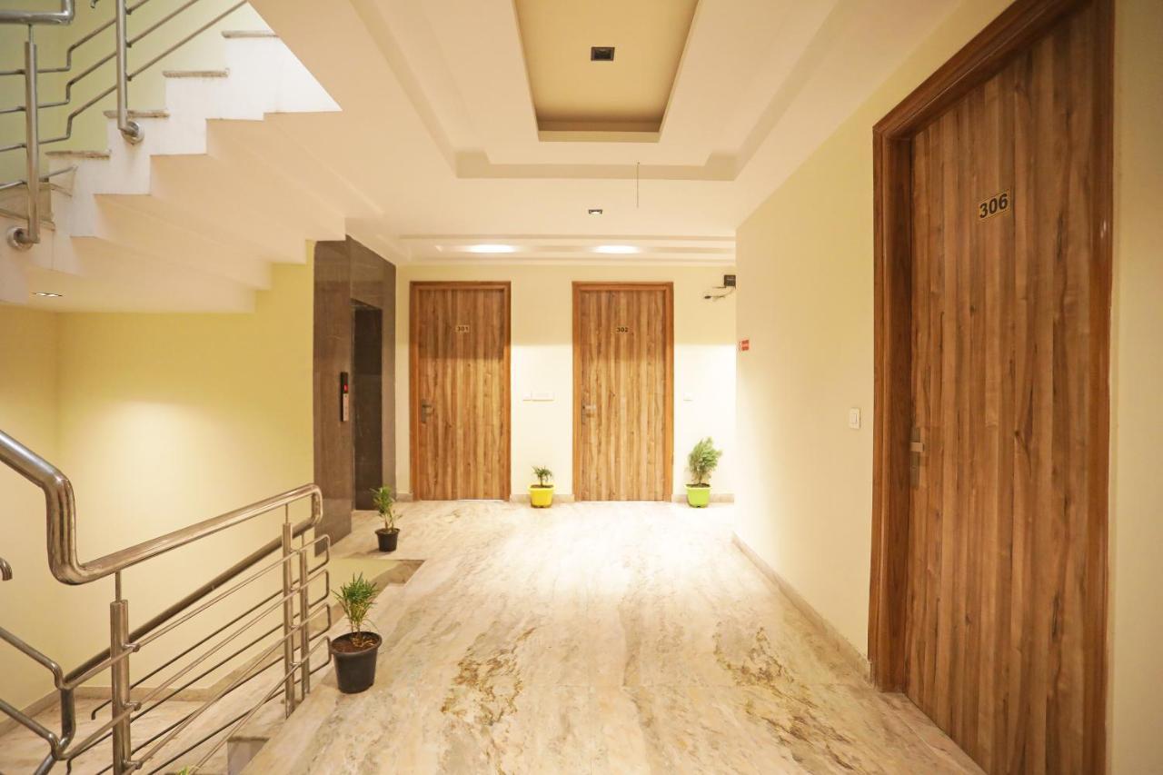 Hotel Good Vibe Near Delhi Igi Airport New Delhi Bagian luar foto