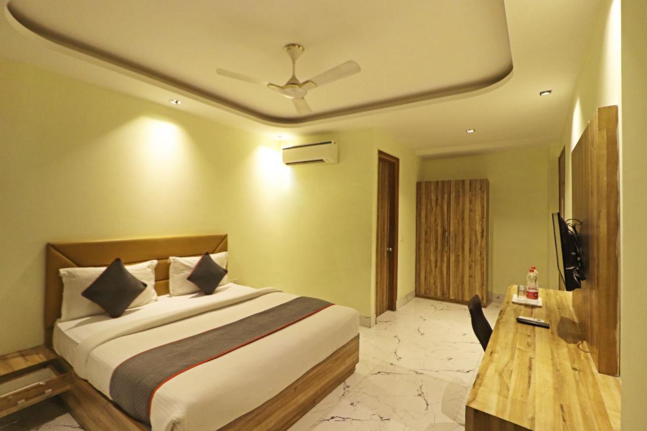 Hotel Good Vibe Near Delhi Igi Airport New Delhi Bagian luar foto