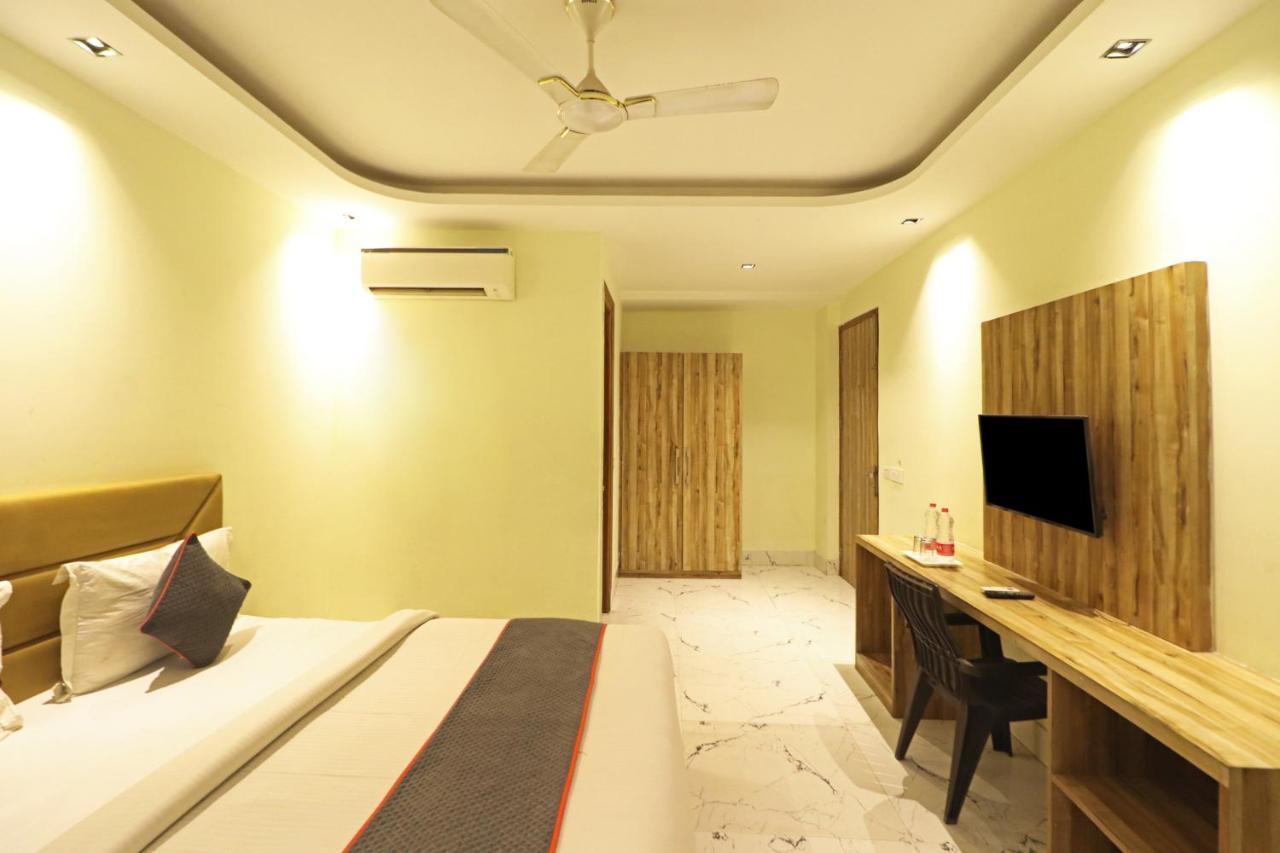 Hotel Good Vibe Near Delhi Igi Airport New Delhi Bagian luar foto